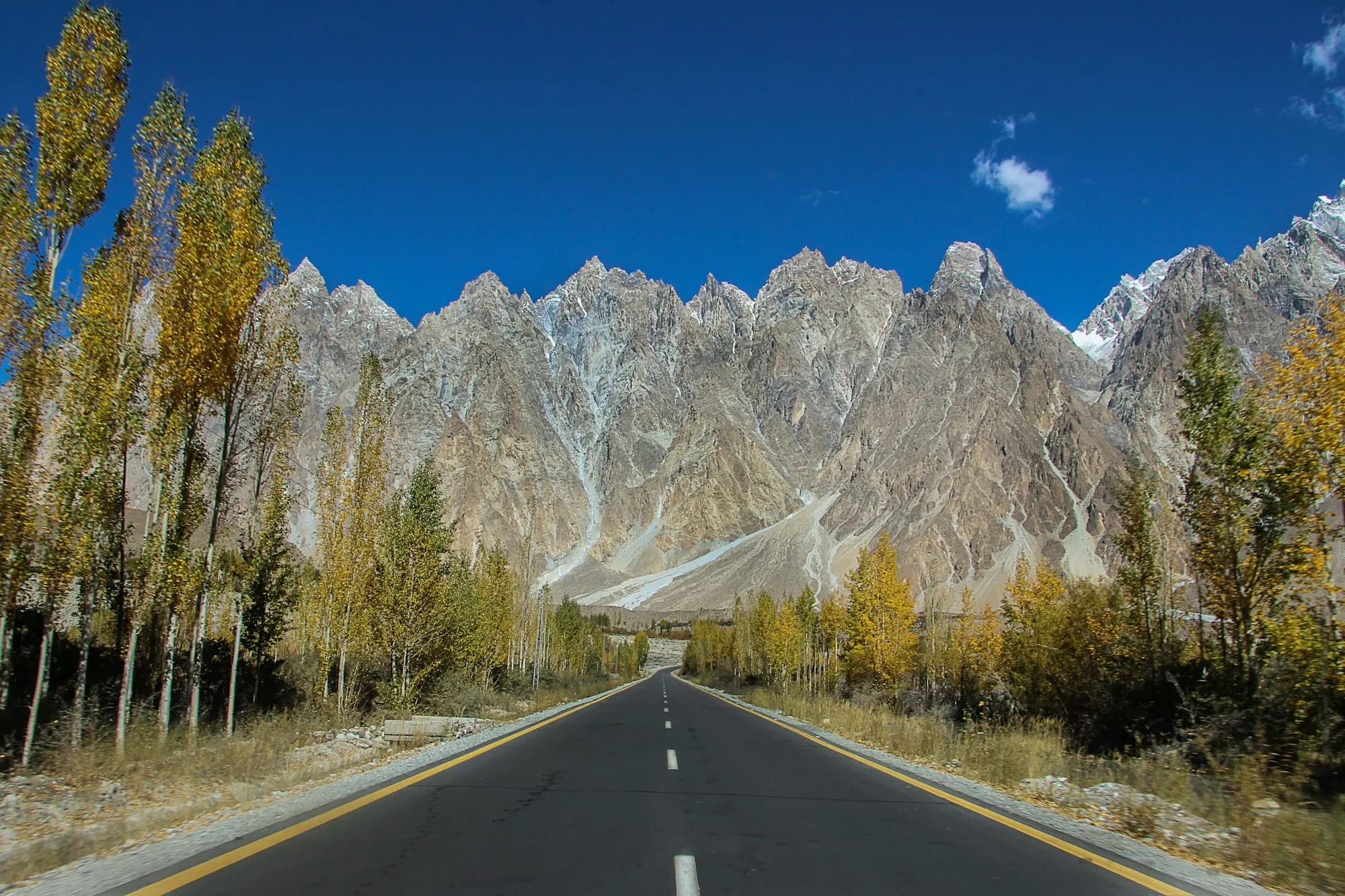 The road to Passu, Hunza